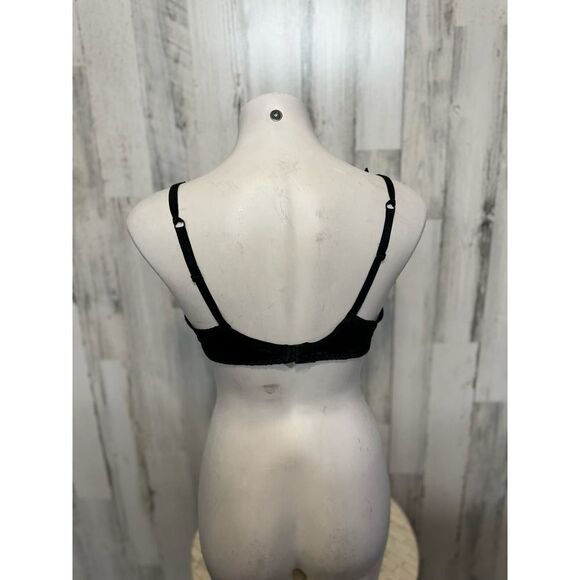 Laced bra - Picture 4 of 5